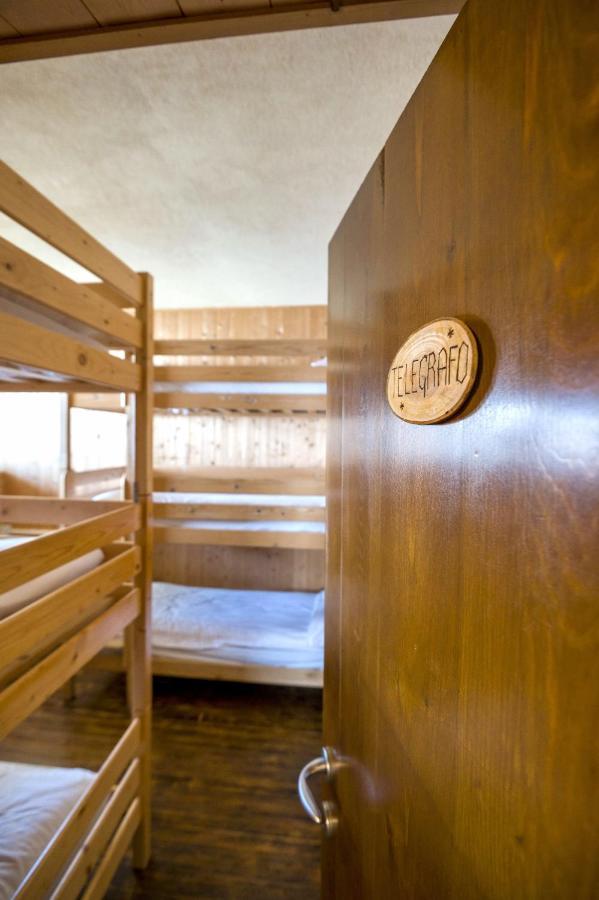 Rifugio Chierego - 1911M Hotel เบรนโซเน ซูล การ์ดา ภายนอก รูปภาพ